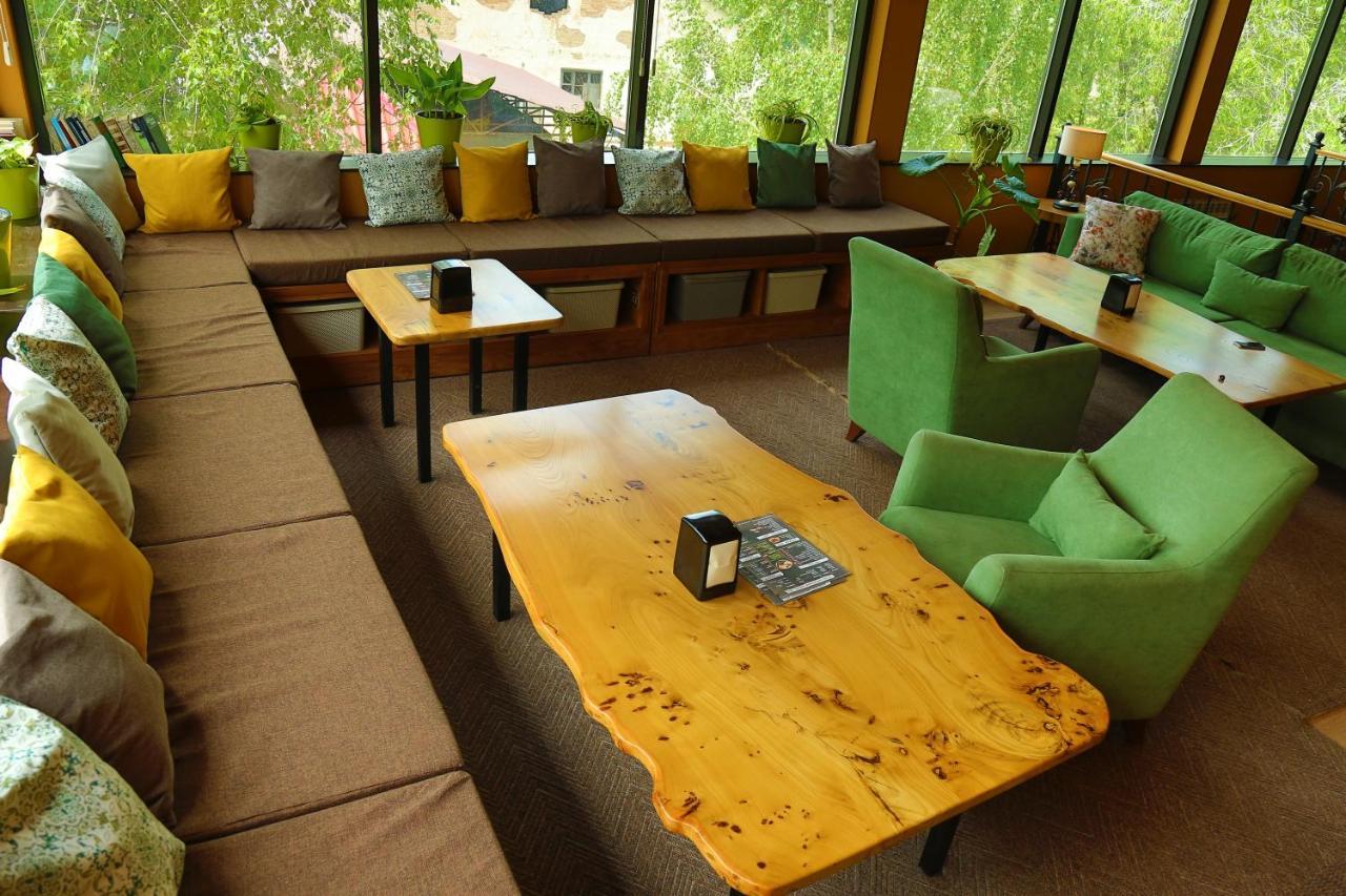 Madanur Hotel คาราโคล ภายนอก รูปภาพ
